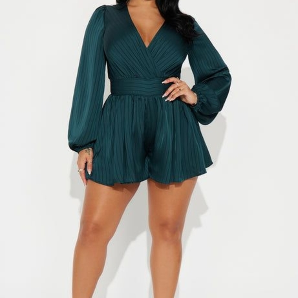 Fashion Nova Emerald Long Sleeve Romper